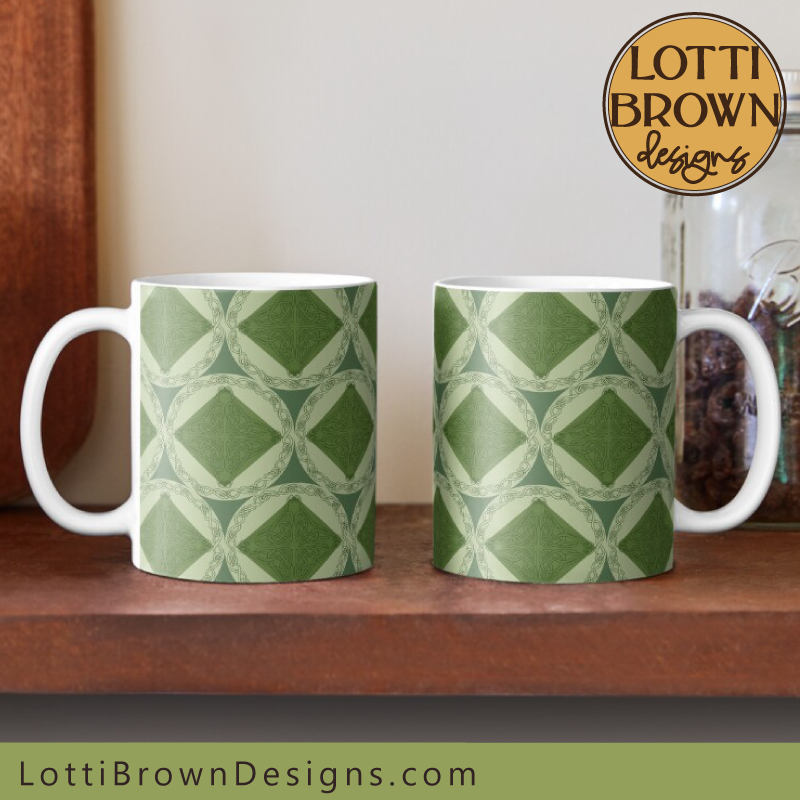 Celtic knotwork mug in green