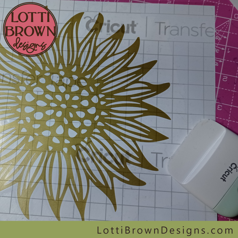 Using vinyl with Cricut