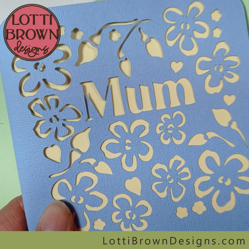 Mum card in pale blue - close up