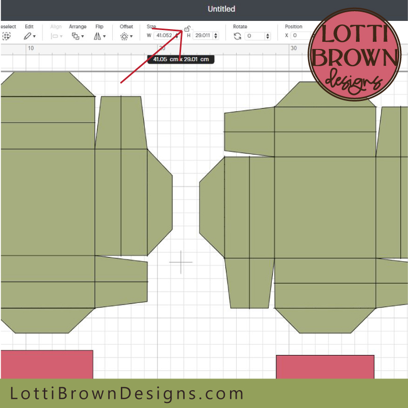 Check the lock or unlock proportions icon before you resize the gift box template
