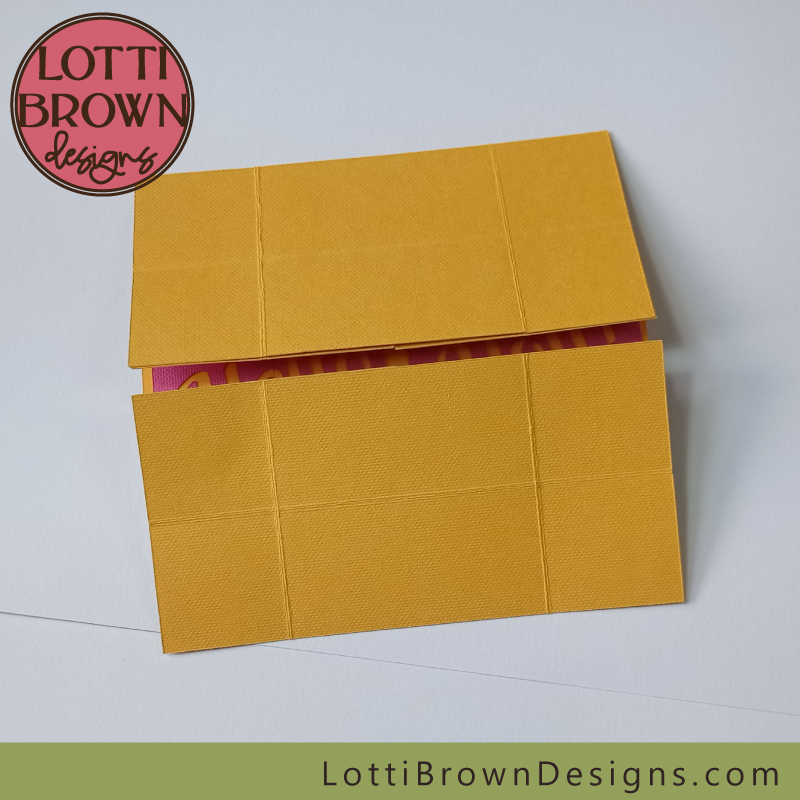 Side 4 of the card Side 4 of the card ready to decorate